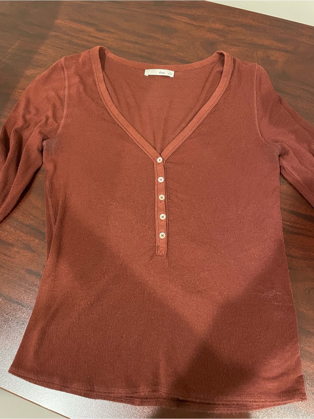 Wilfred Free Ribbed Button Henley Top - Rust